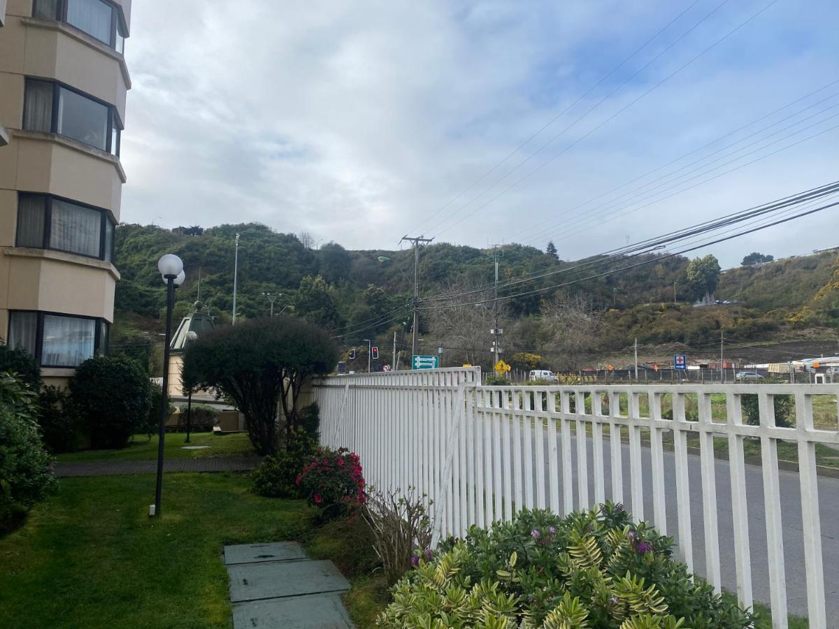 פוארטו מונט Centrico Depto 2 Habitaciones En Pto Montt Con Estacionamiento מראה חיצוני תמונה